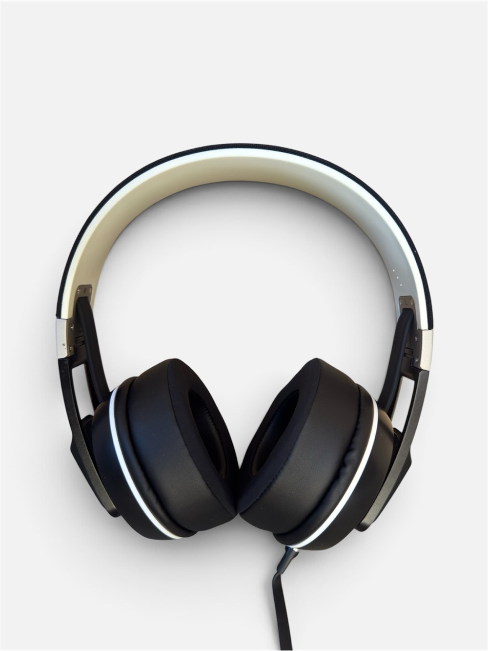 Sennheiser Urbanite XL Over-Ear Headphones – Wired, Black/White
